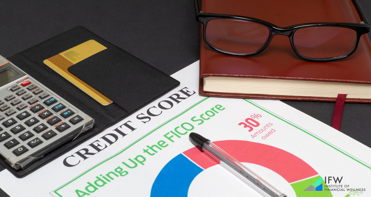 Credit rating vs credit score analysis