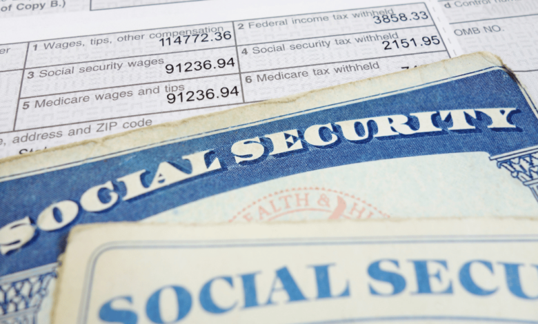 Image of social security cards