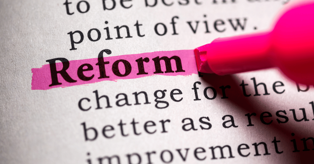 An image depicting the definition of the word reform. 